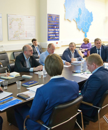 24.04.2019 в АНО «ДМТУ» состоялось заседание Рабочей группы по транспортно-логистическим центрам.