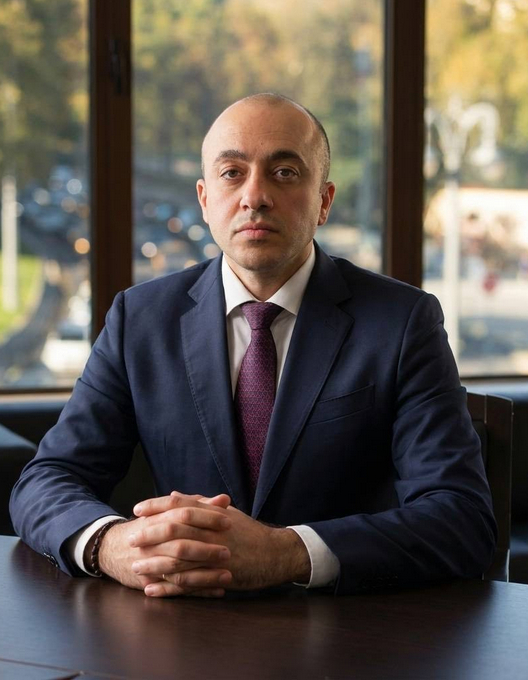 Бабаханов Андрей Данелович